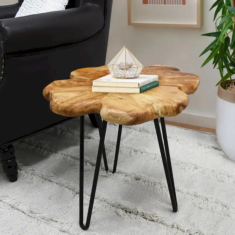 Table basse en bois massif à quatre panneaux avec pieds épingles