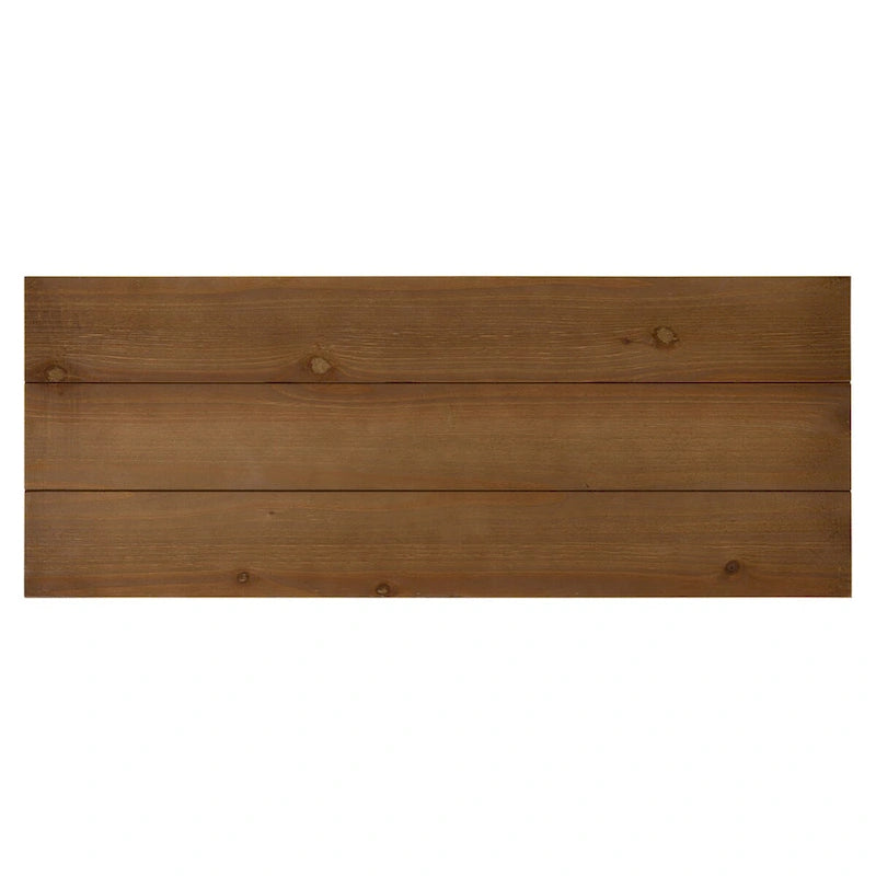 Banc à l'entrée de la ferme